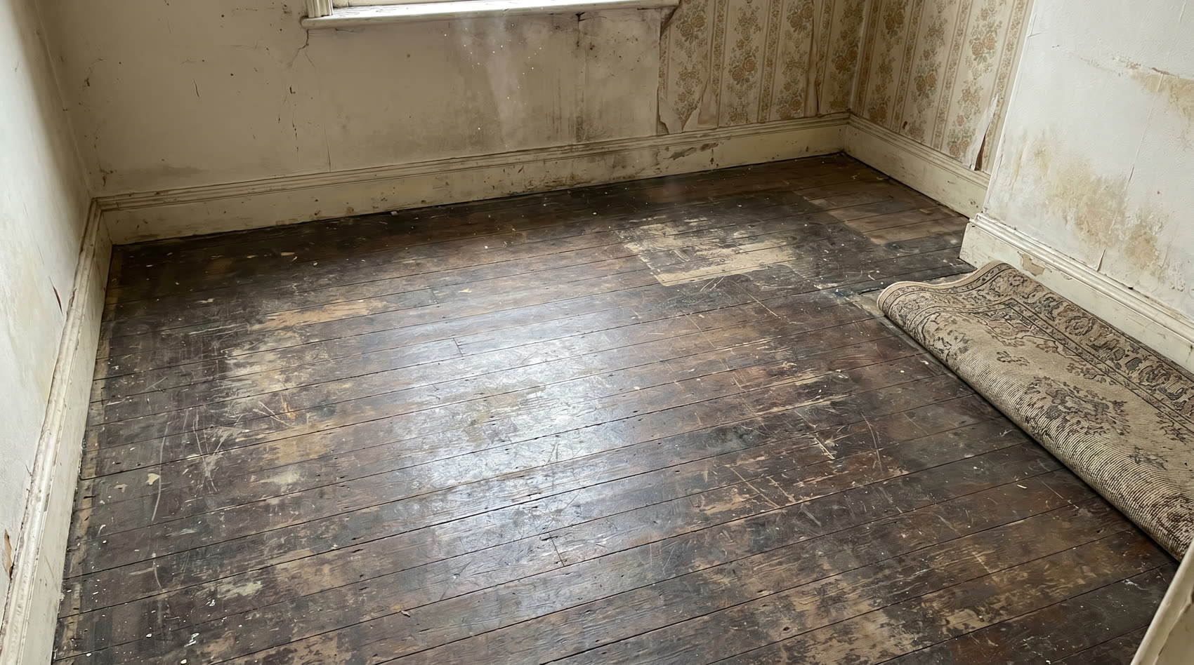 Worn old flooring